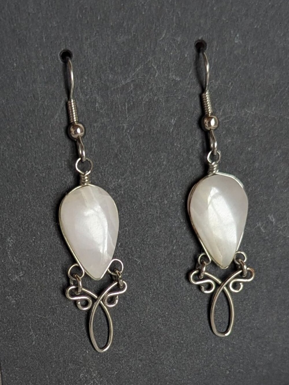Vintage White Agate Teardrop Earrings